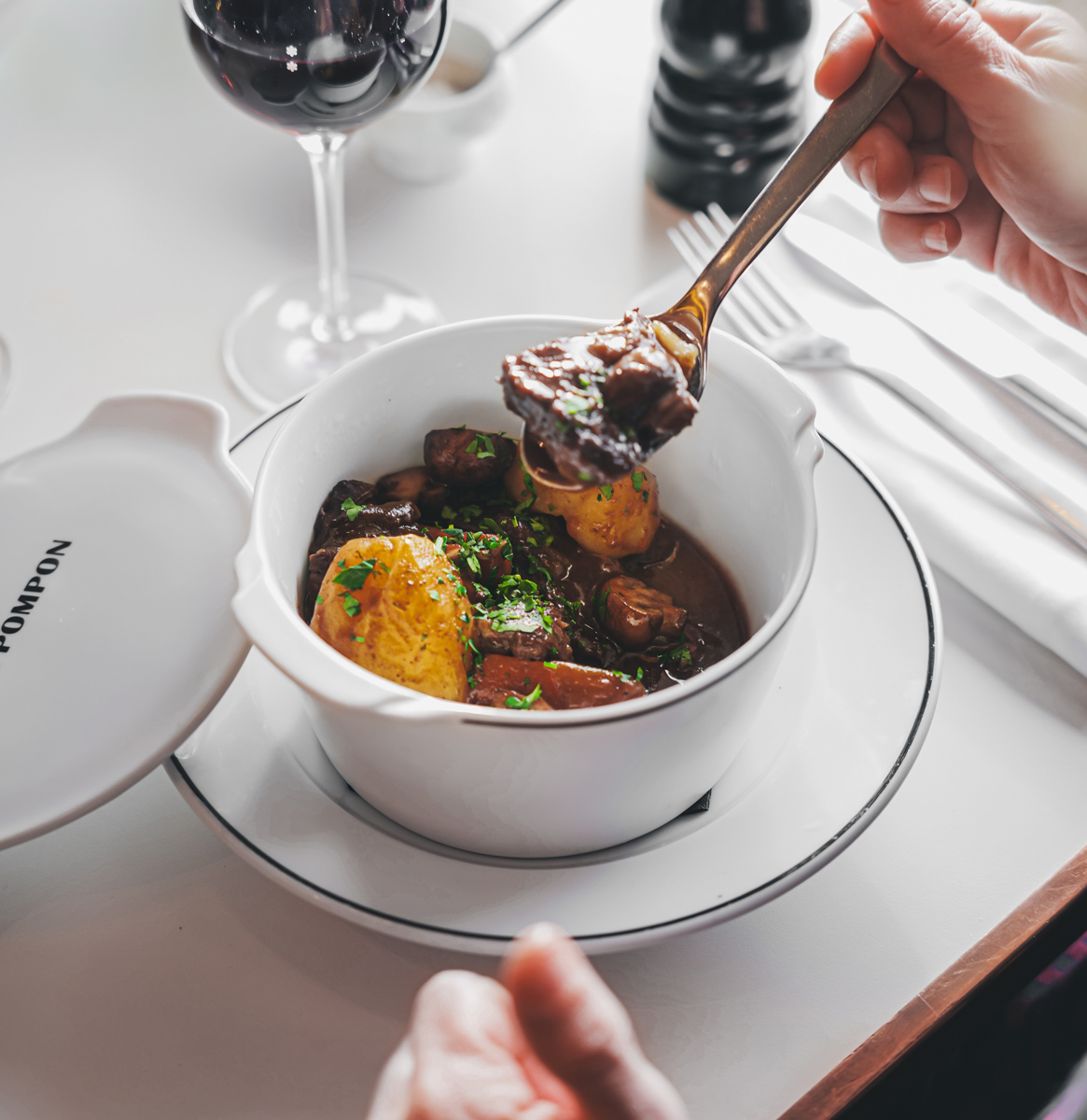 Menu bistro, offre de restauration pour groupe de 20 personnes